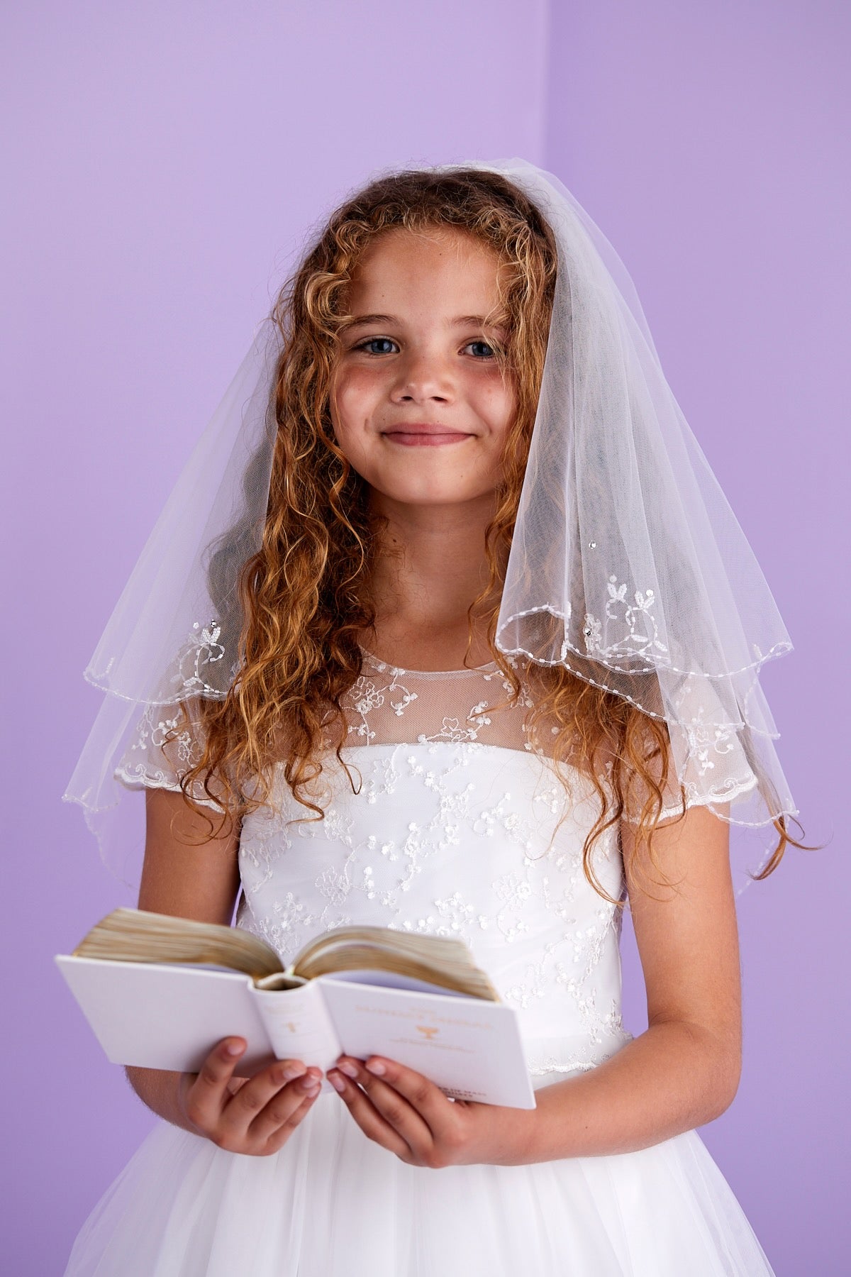 P150 - Communion Veil - White Hope